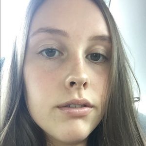 Meet your Posher, Karissa