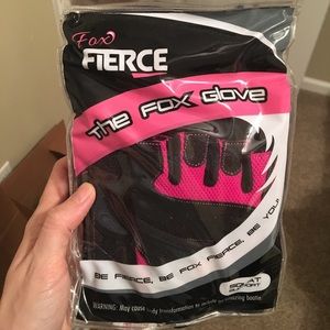 Workout gloves.. brand new with tags