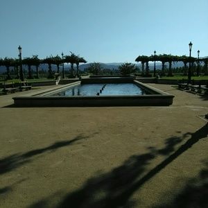 Meet your Posher, Eduardo