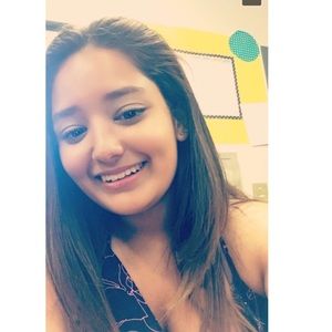 Meet your Posher, Jazmin