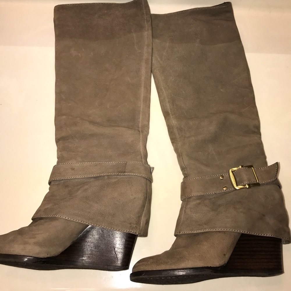 Vince Camuto Heeled boots!