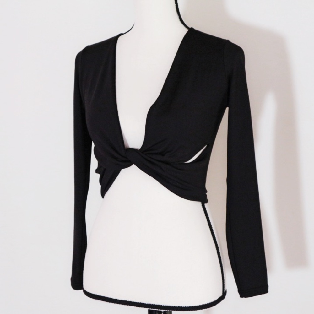 Long sleeved crop top - Picture 2 of 4