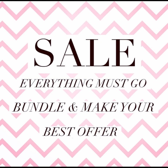 Closet clean out bundle and save. Make an offer! - Picture 1 of 1