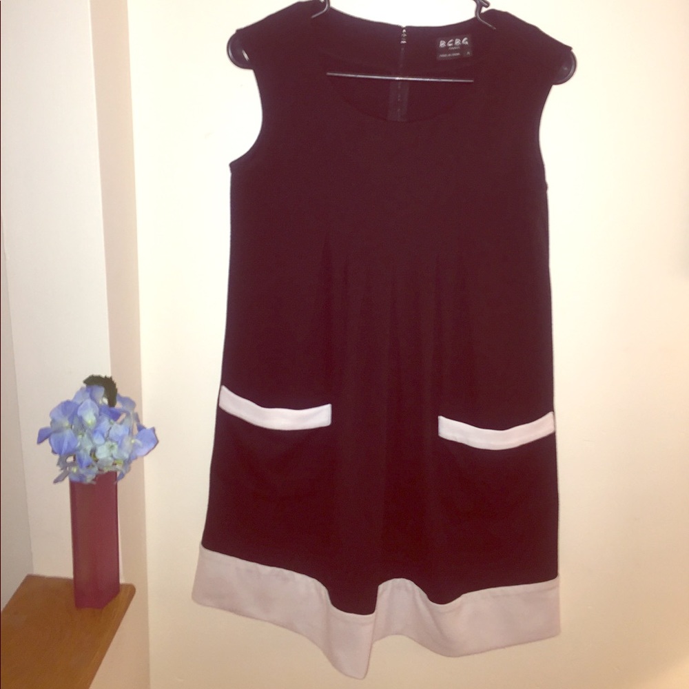 BCBG Paris Black Babydoll Shift LBD size small