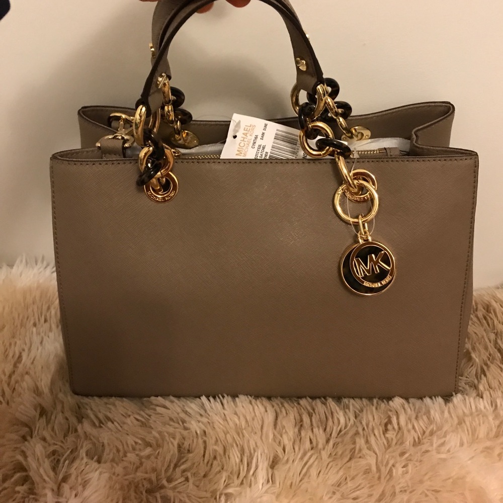 Micheal Kors Handbag
