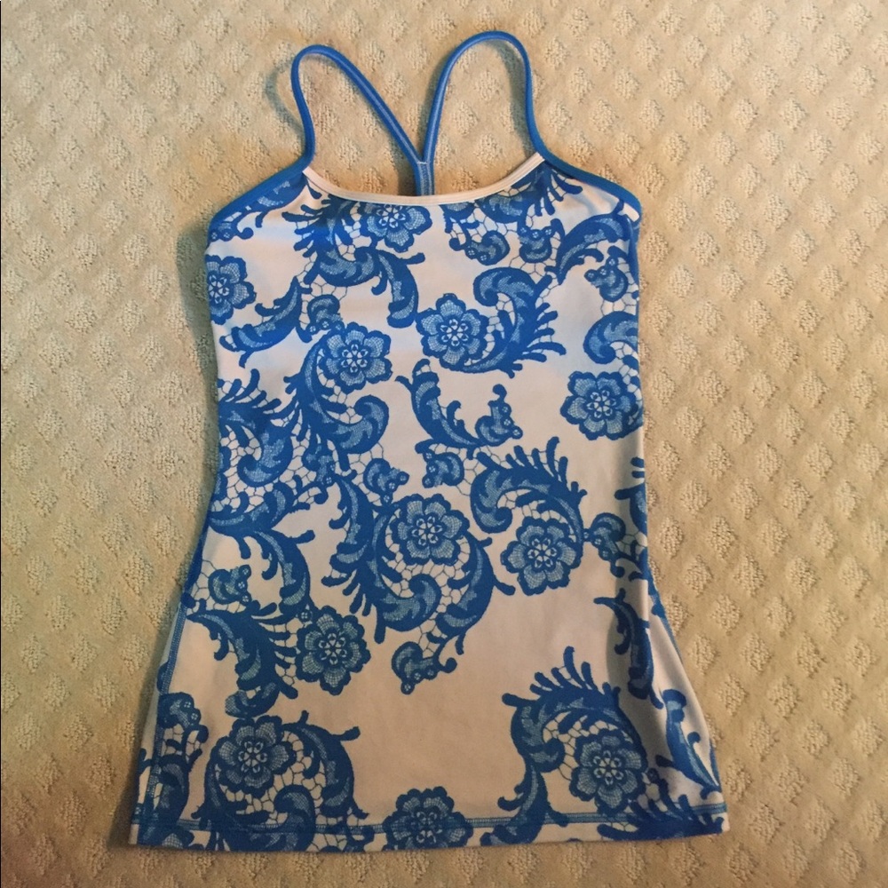 Lululemon tank top