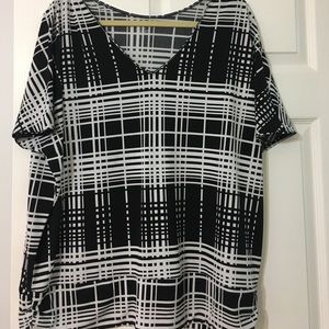 Black and geo print top