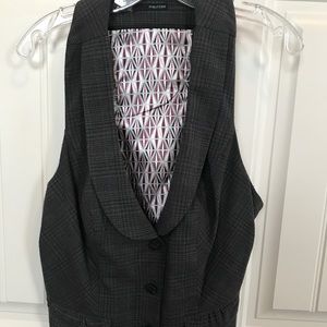 Business suit style vest