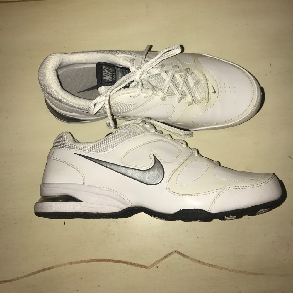 White Nike Training shoes
