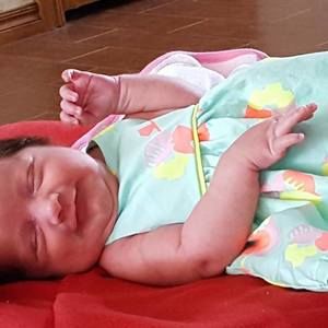 Meet your Posher, Lauranell