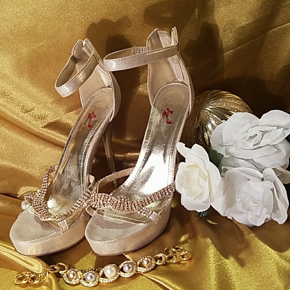 👠 Kayleen Grown and Sexy Heels