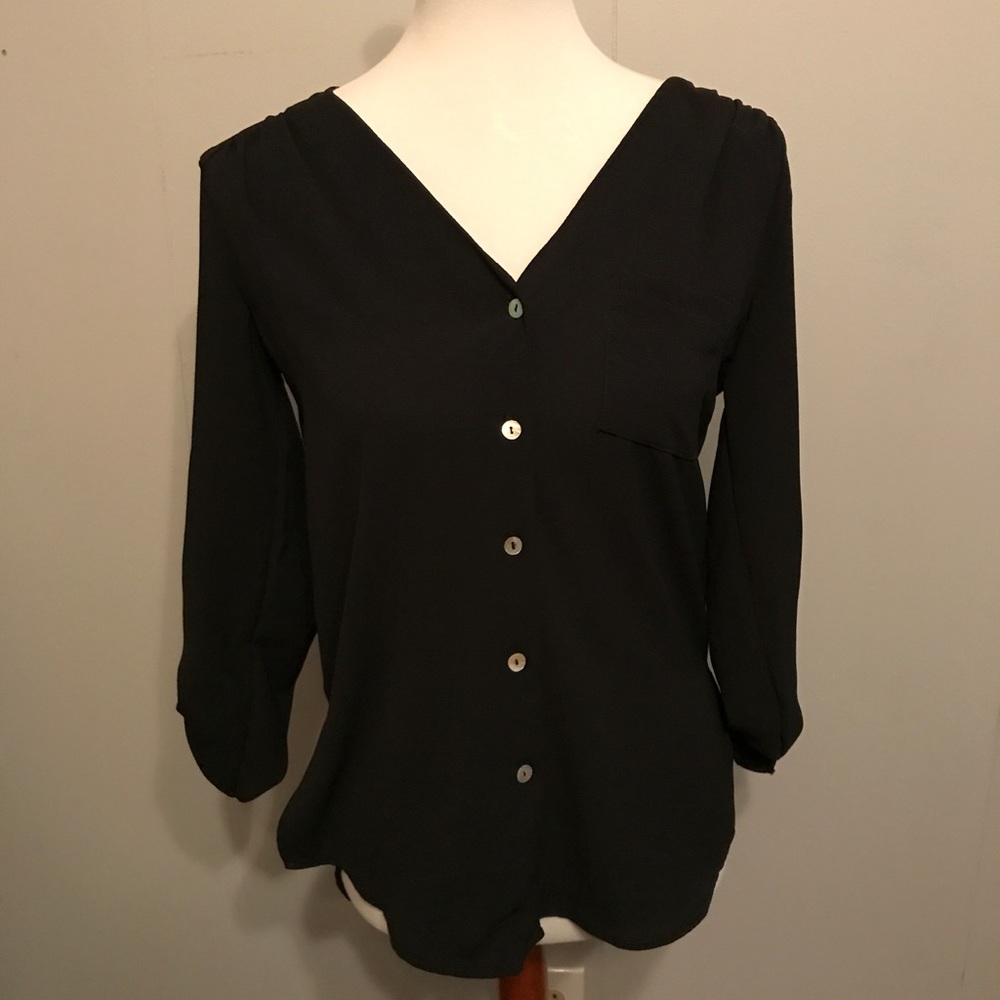 NWT Boutique light black button down