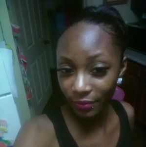 Meet your Posher, Krishaunta