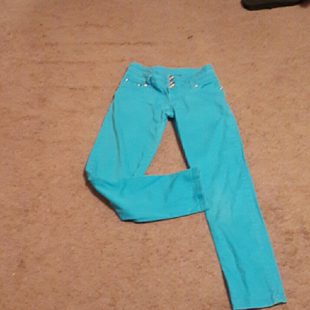 Jeans