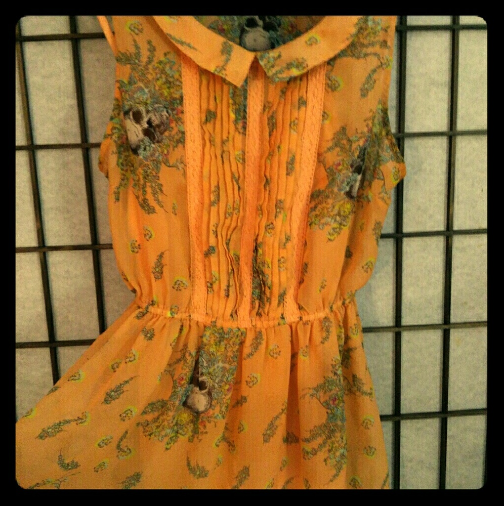 Skull and flowers Top