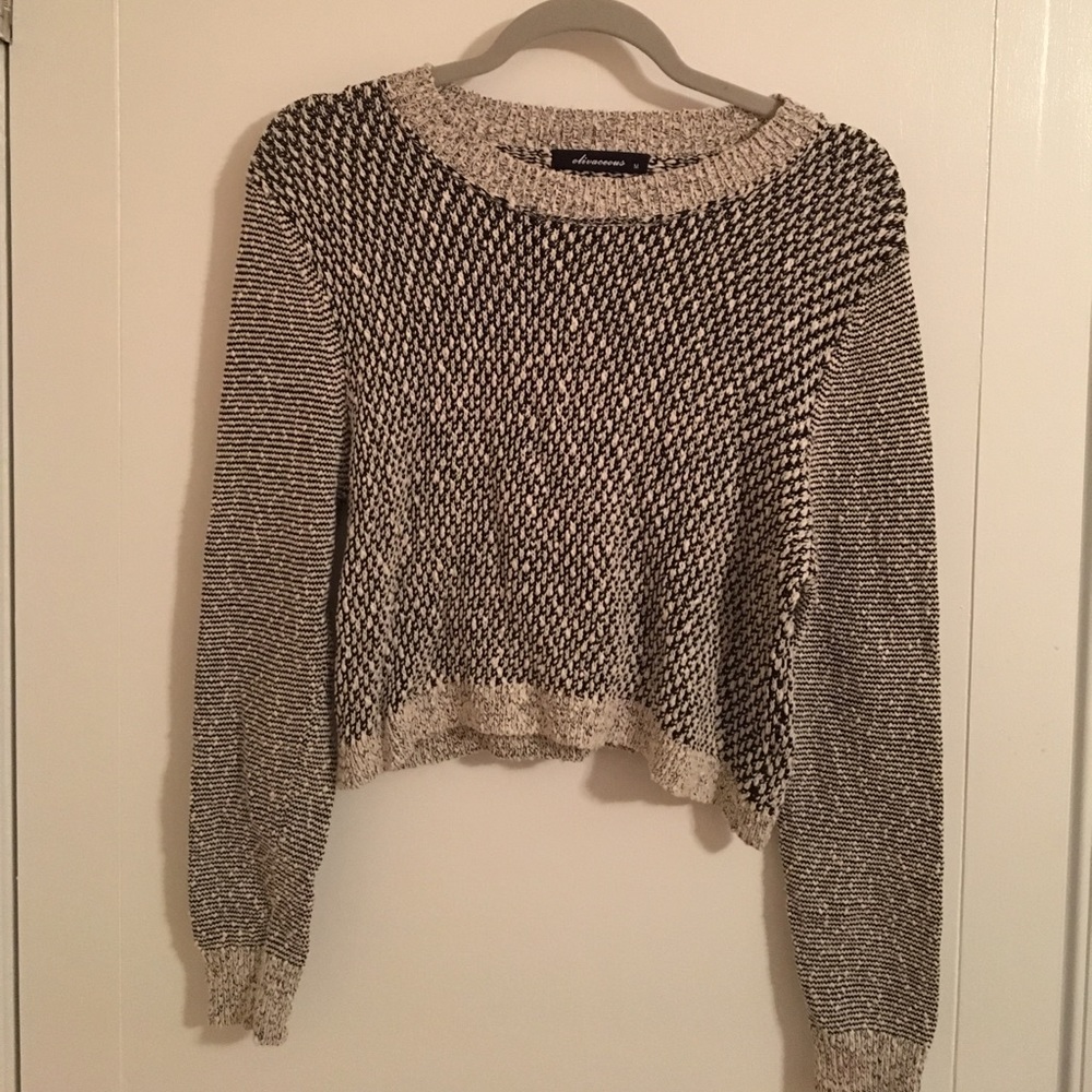 Olivaceous cropped sweater
