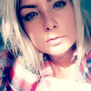 Meet your Posher, Alyssa