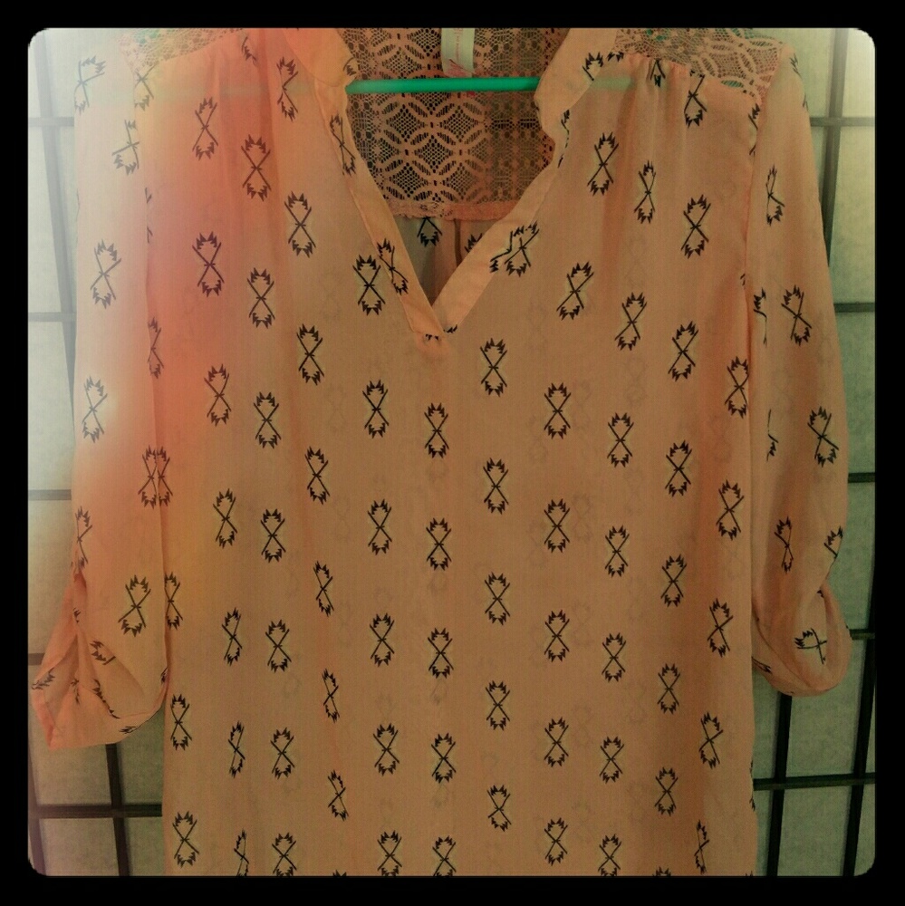 Flowwy lightweight Top