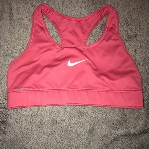 Sports bra