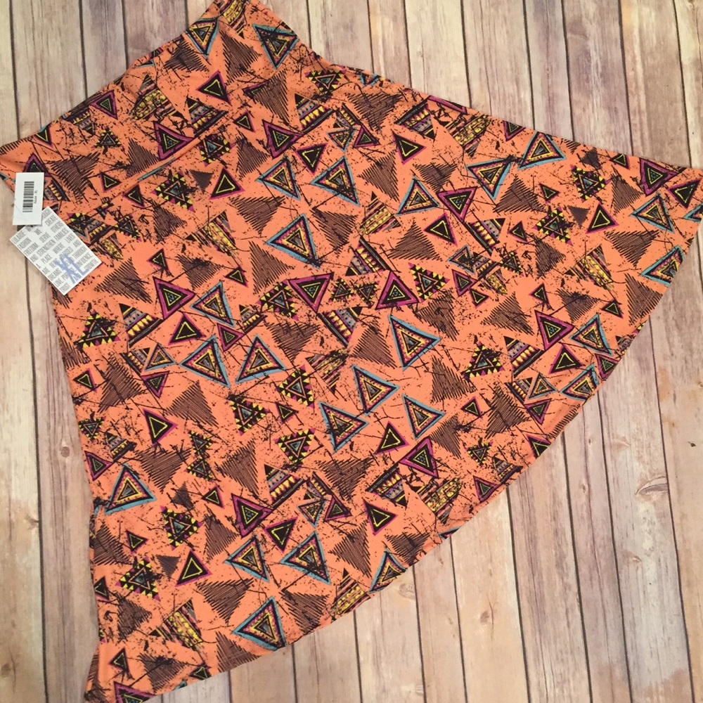 LulaRoe Azure NWT Extra Large