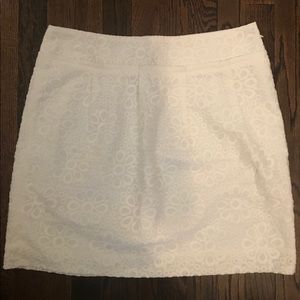 Ann Taylor LOFT - White Floral Skirt - Size 10