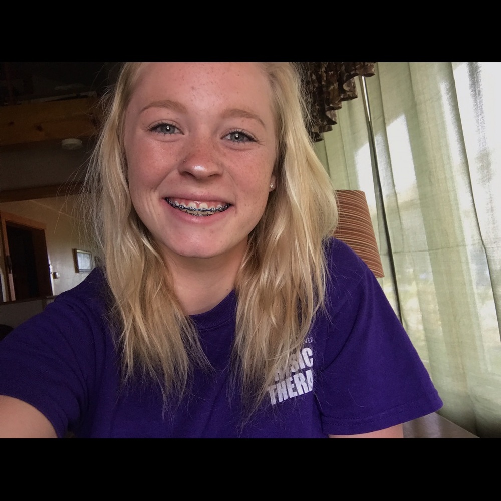 Meet your Posher, Kara