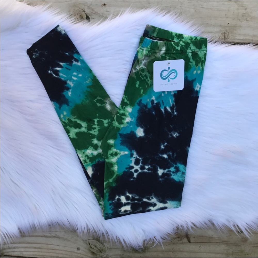 Buttery Soft Blue Green Tie Dye Leggings - Picture 4 of 4