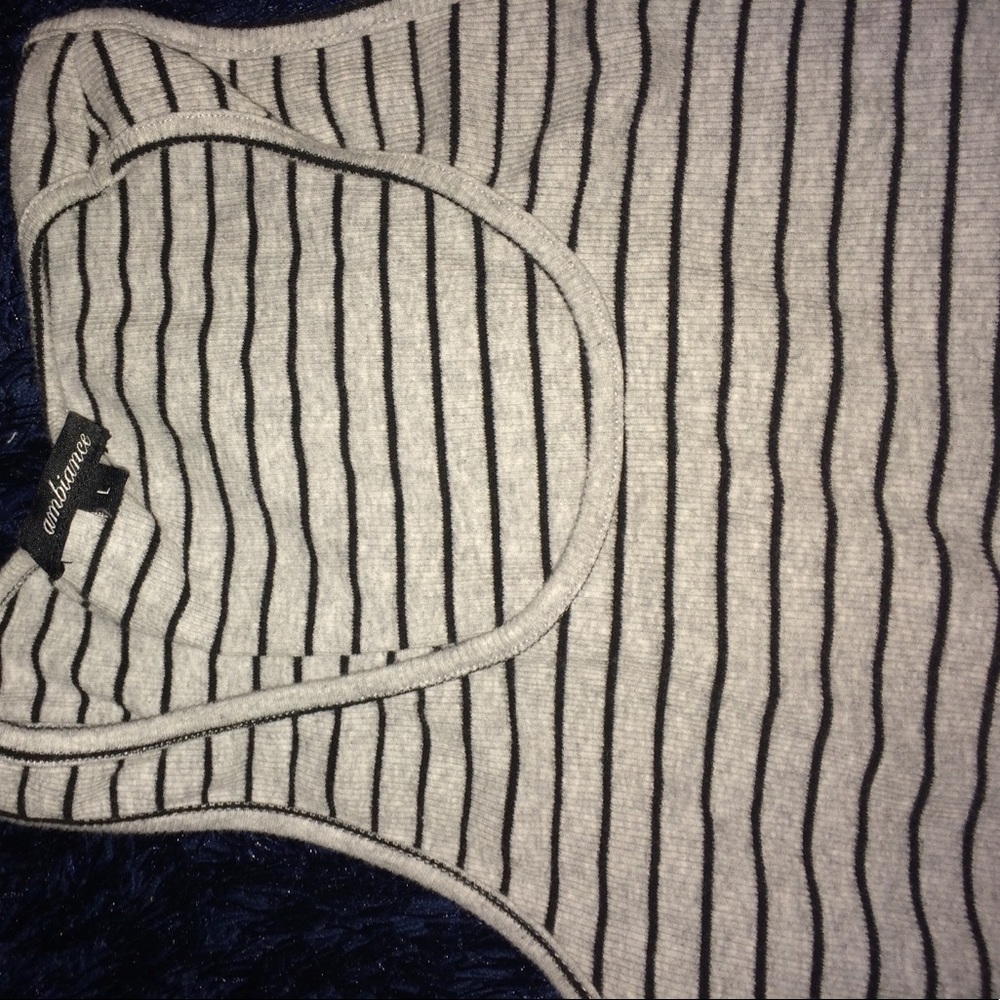 Dress - Picture 4 of 4