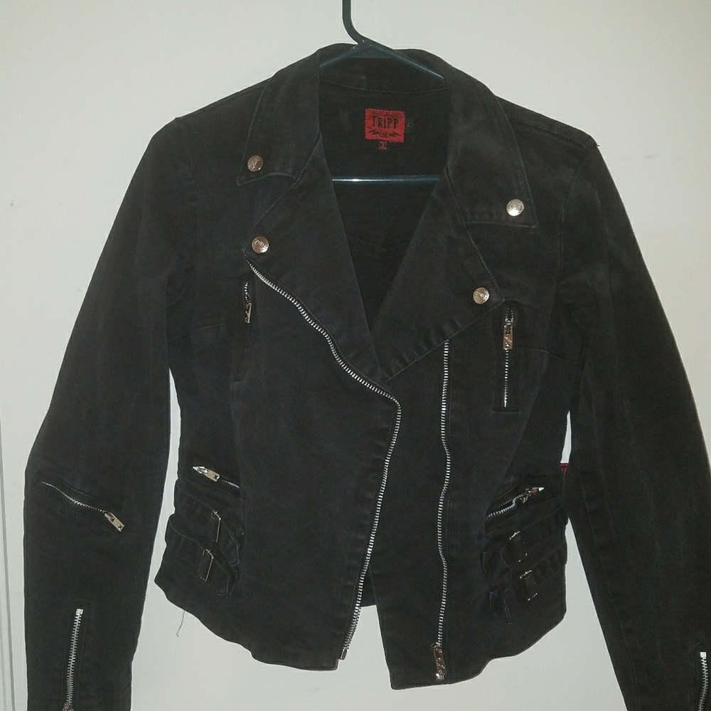 Eva Blue Crop Black Jacket