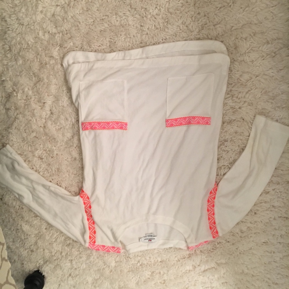 Vineyard Vines cover up- size small