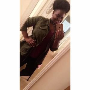 Meet your Posher, Carissa