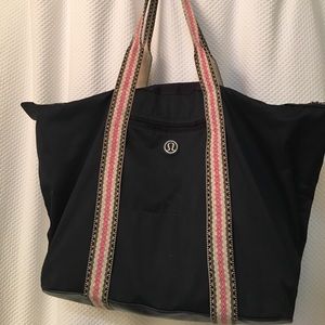 EUC All Day Asana navy Lululemon Tote