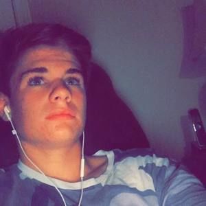 Meet your Posher, Scott