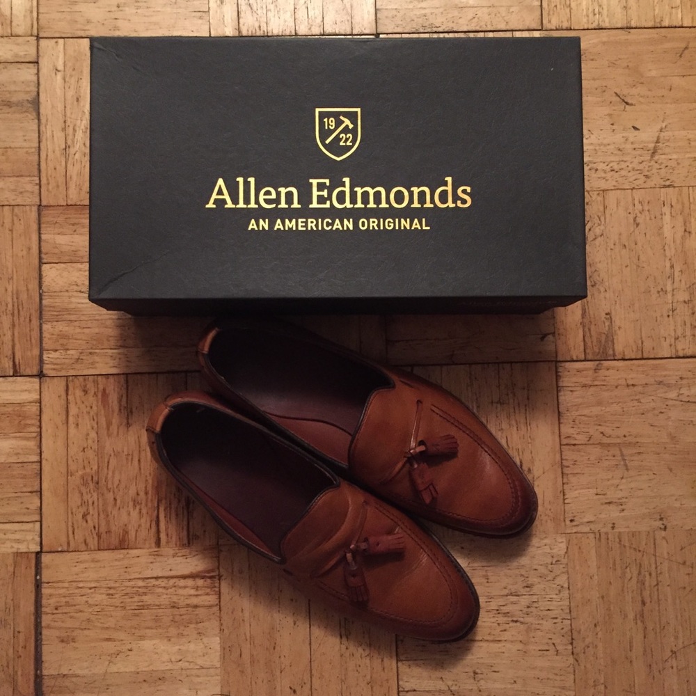 ALLEN EDMUNONDS MENS LEATHER LOAFER👞
