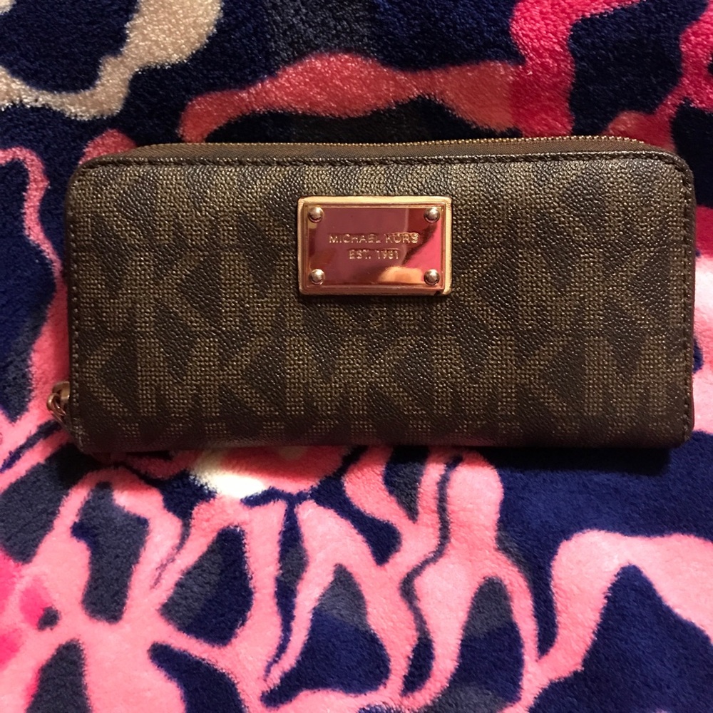 MK wallet