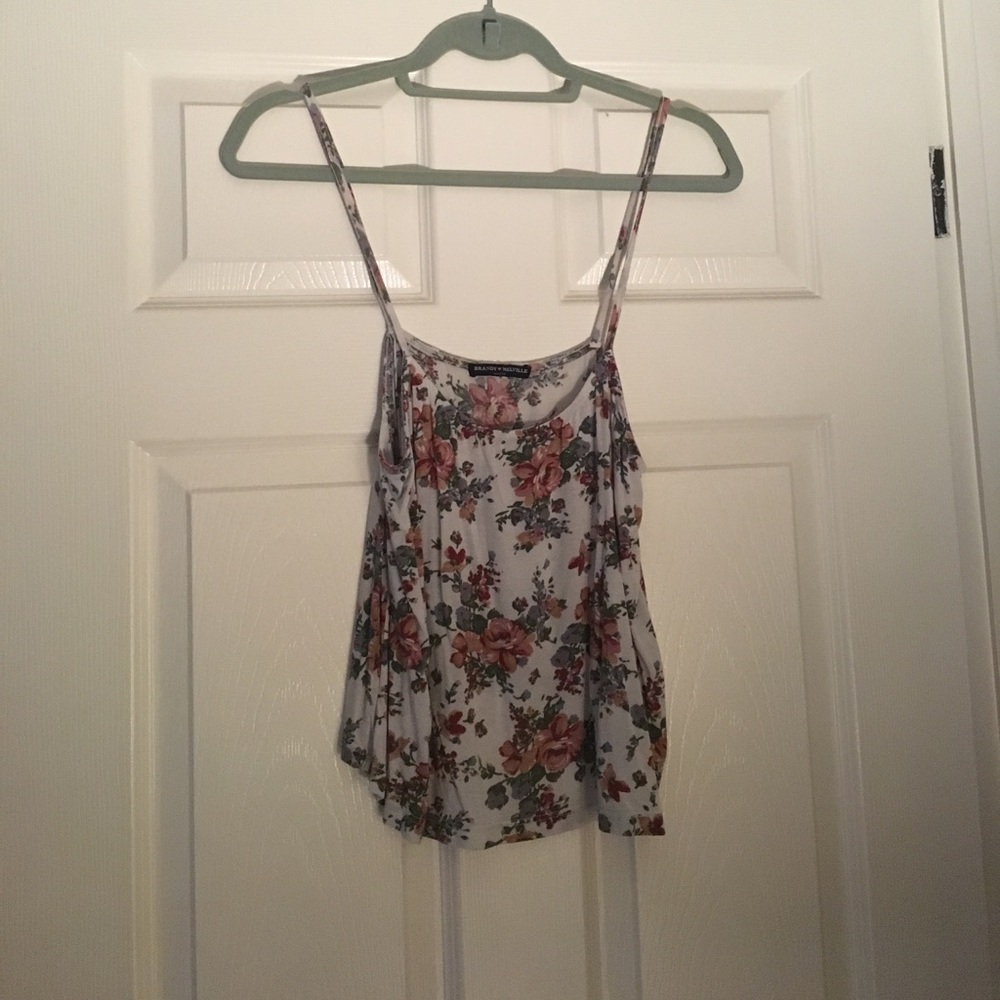 Brandy Melville Brand New Floral Crop Top
