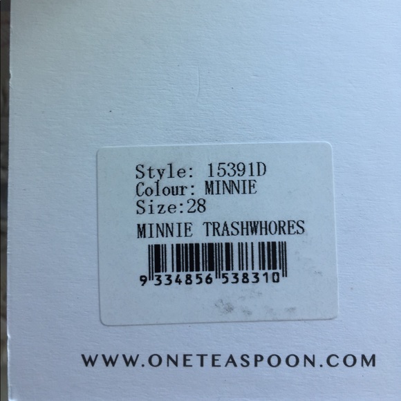 ❌SOLD❌One Teaspoon Super cute Trashwhores sz 28 - Picture 8 of 8