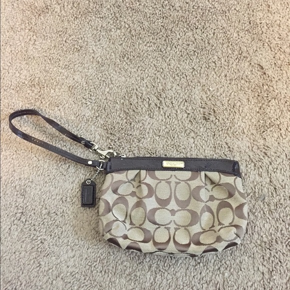 Coach Wristlet - Picture 1 of 2