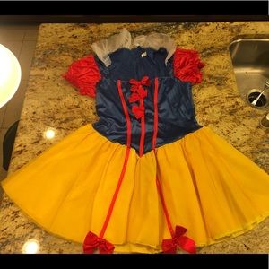 💛❤️💙Snow White Halloween costume size XL
