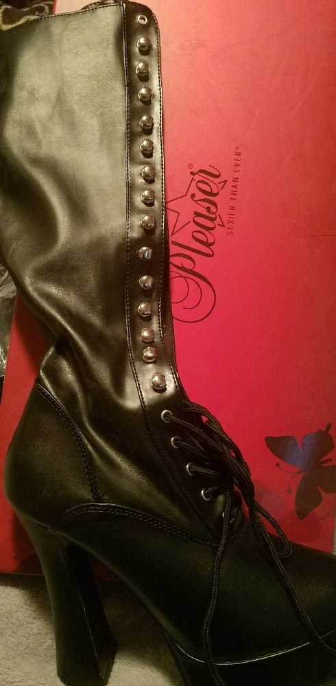 ELECTRA BLACK BOOTS