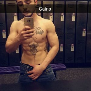 Meet your Posher, Brandon