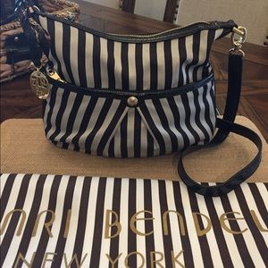 Henri Bendel Purse