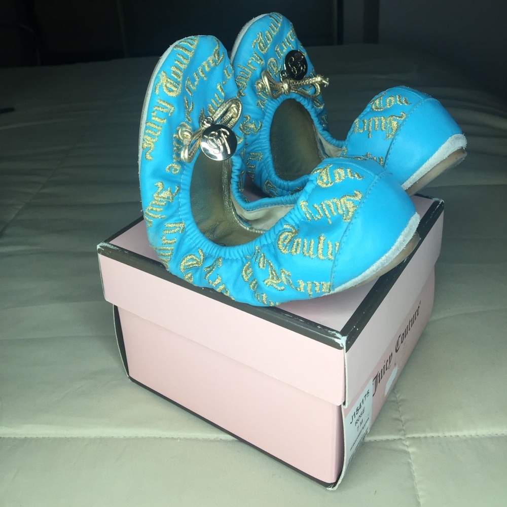 Juicy Couture Foldable Flats