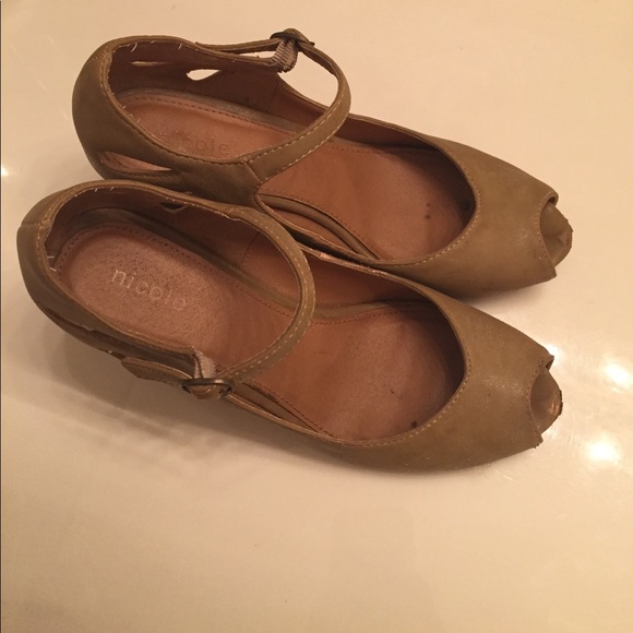 Wedges - Picture 3 of 3