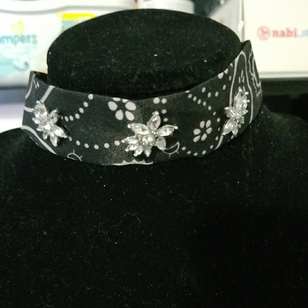 Chokers
