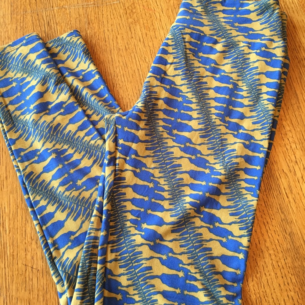 OS LulaRoe giraffe leggings