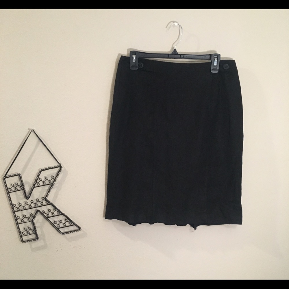 Black skirt