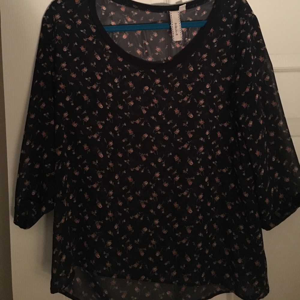 Robin K sheer rose Floral shirt
