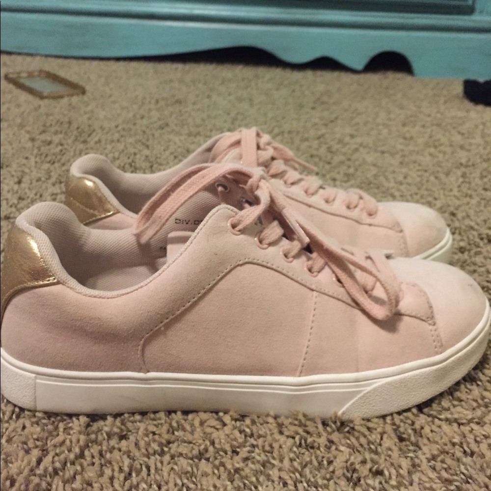 H&M suede sneakers