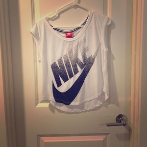 Nike sleeveless crop top